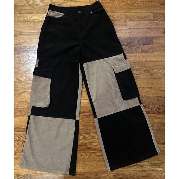 Hot Topic Corduroy Pants Black And Tan Women’s Size 5 Baggy - Picture 2 of 13